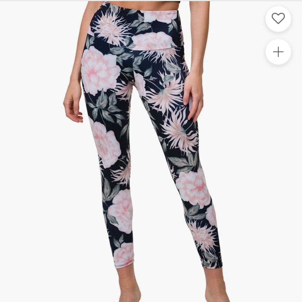 NWT Onzie High Basic 7/8 Legging